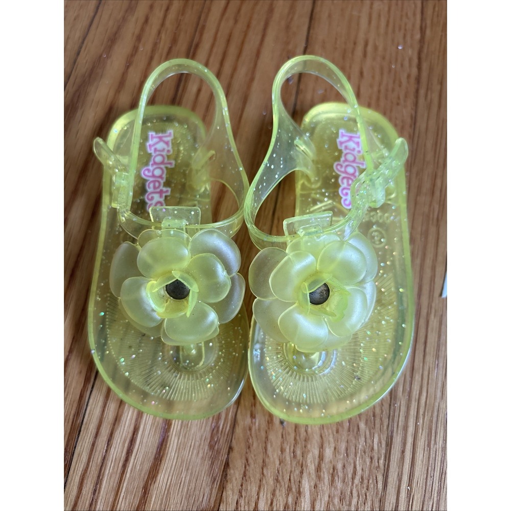 Toddler Girl Size 5 Yellow with Silver Glitter Jelly Rubber Flower Sandals Shoes